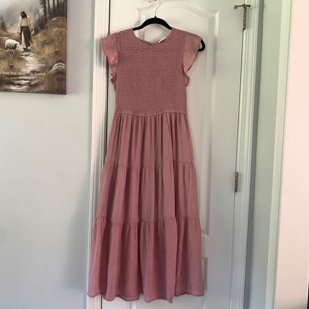 By The River Smocked Bodice Tiered Midi Dress Mauve Pink Ruffle Sleeve Medium